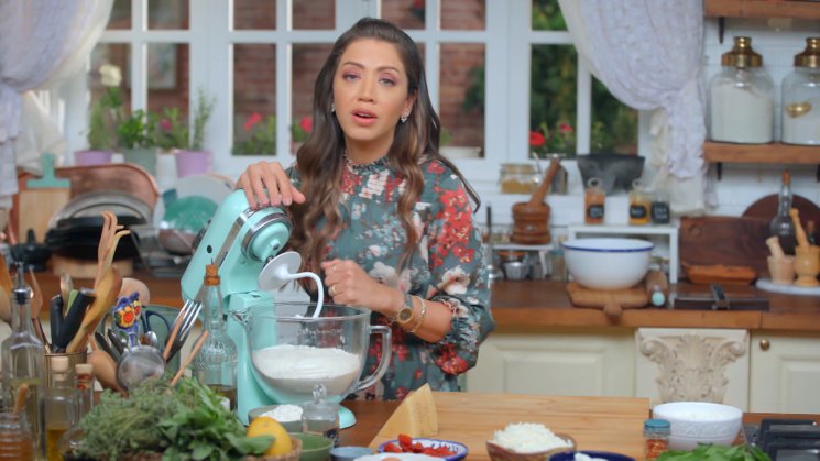 Watch May S Kitchen Season 3 At Home Palestine Osn